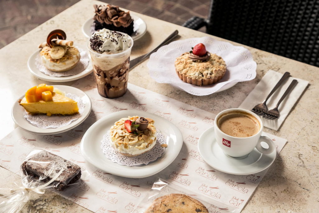 Cafetería Delicanela Hotel Real de Minas Poliforum, León Guanajuato